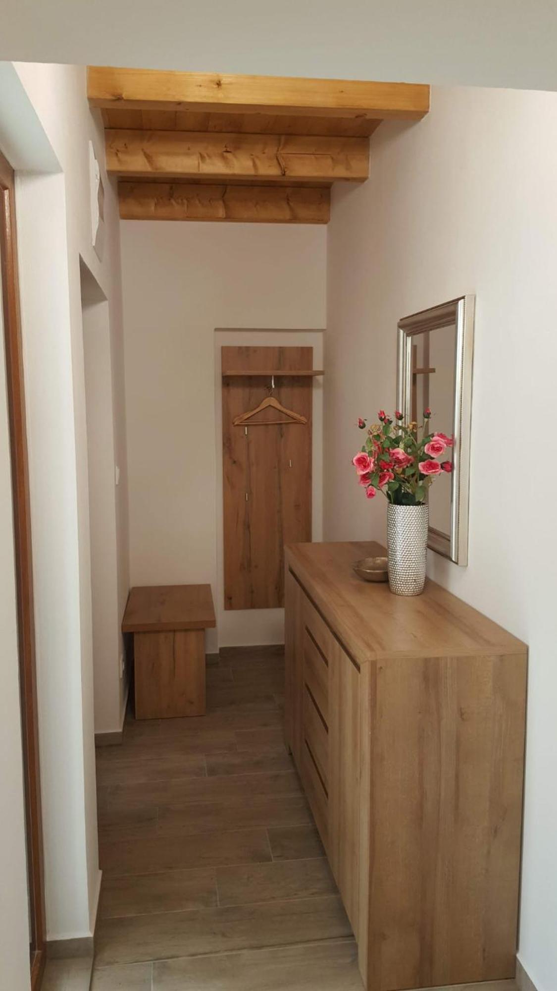Village Romantic Near Cesky Krumlov - Adult Only Apartment Strizov