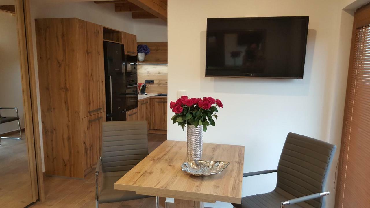 Village Romantic Near Cesky Krumlov - Adult Only Strizov